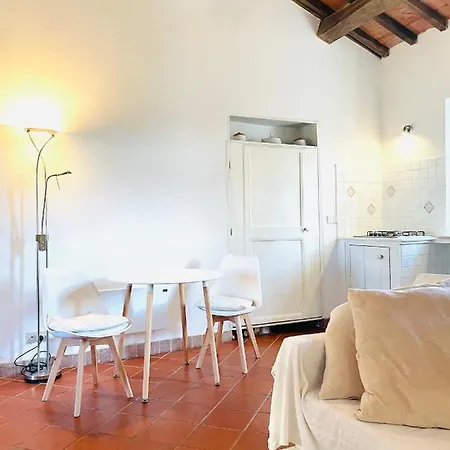 Turistico Anna Trivella Hagakure Apartment Calcata