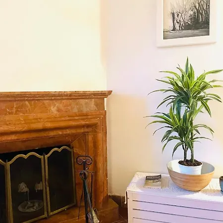 Turistico Anna Trivella Hagakure *